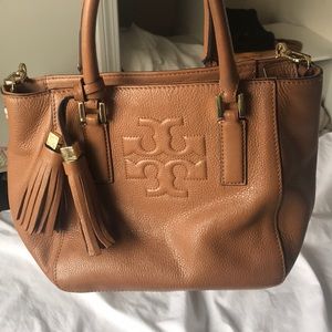 Tory Burch Mini Thea Bucket Bag